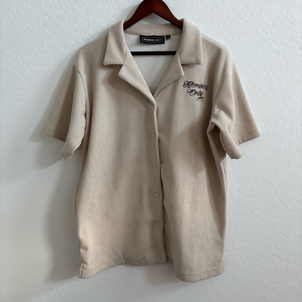 Members Only Light Tan Corduroy Casual Button Down Shirt size medium